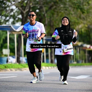 Runner Photo 8417901