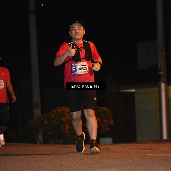 Runner Photo 8417921