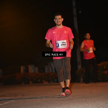 Runner Photo 8417964