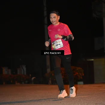 Runner Photo 8417981