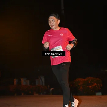 Runner Photo 8417984