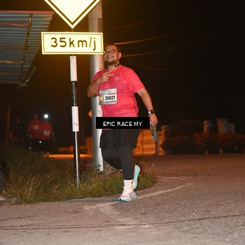 Runner Photo 8418028