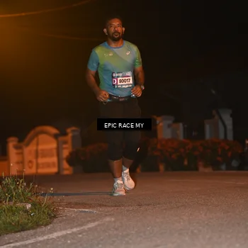 Runner Photo 8418101