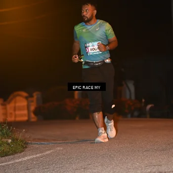 Runner Photo 8418110