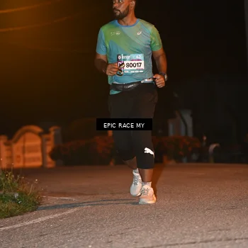 Runner Photo 8418113
