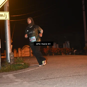 Runner Photo 8418124