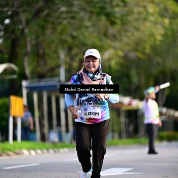 Runner Photo 8418129