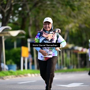Runner Photo 8418133