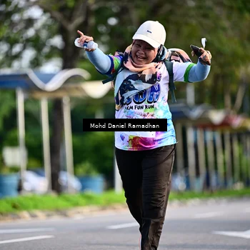 Runner Photo 8418143