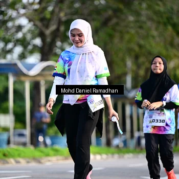 Runner Photo 8418170