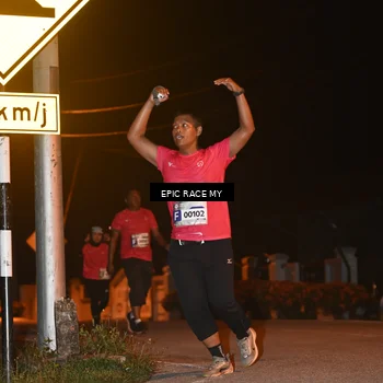 Runner Photo 8418175