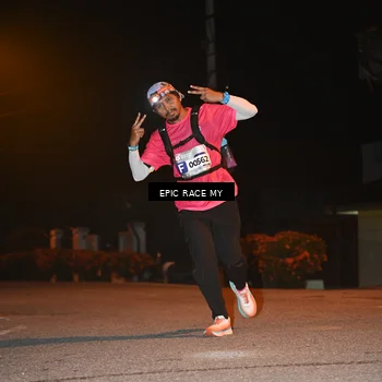 Runner Photo 8418207