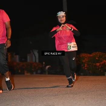 Runner Photo 8418211