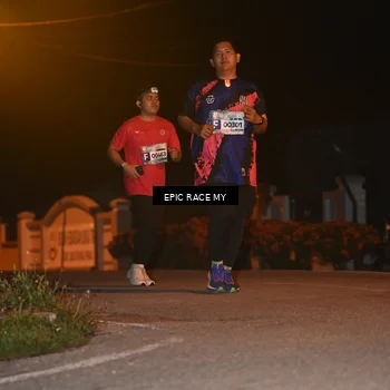Runner Photo 8418215