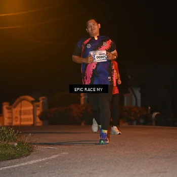 Runner Photo 8418222