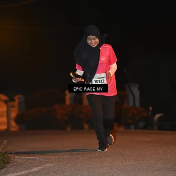 Runner Photo 8418245