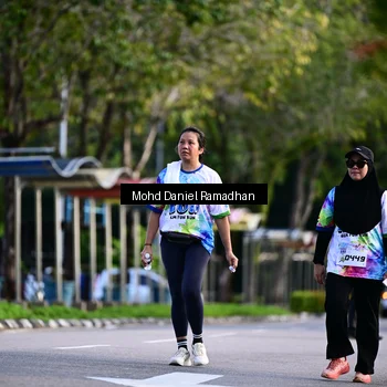 Runner Photo 8418254