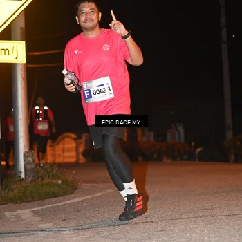 Runner Photo 8418255