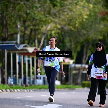 Runner Photo 8418257