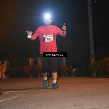Runner Photo 8418265