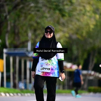 Runner Photo 8418275