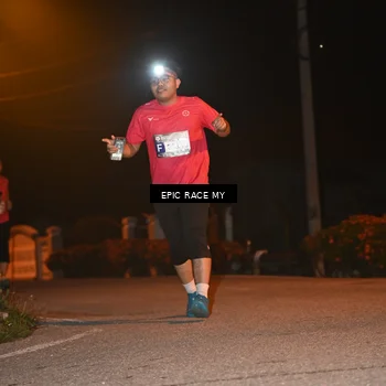 Runner Photo 8418276