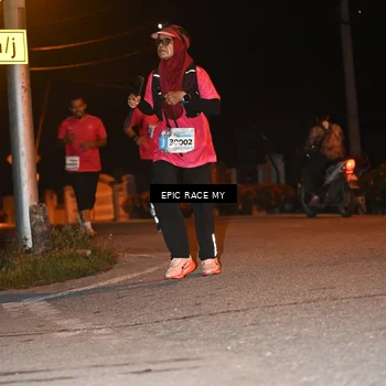 Runner Photo 8418299