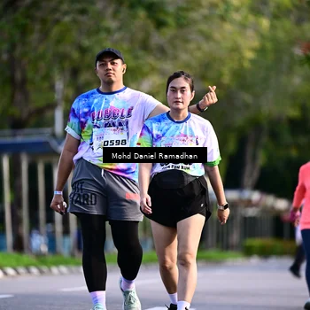 Runner Photo 8418312