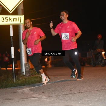 Runner Photo 8418314