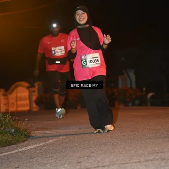 Runner Photo 8418321