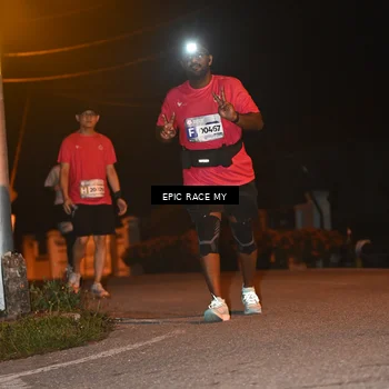 Runner Photo 8418324