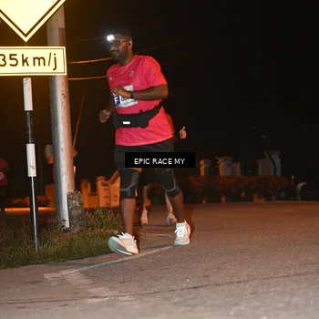 Runner Photo 8418332