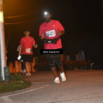 Runner Photo 8418333