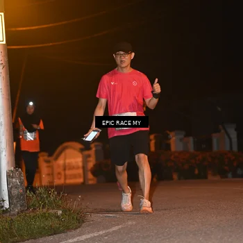 Runner Photo 8418335