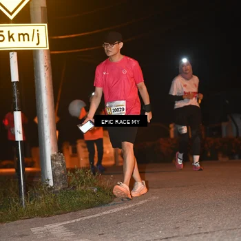Runner Photo 8418337