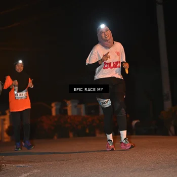 Runner Photo 8418347