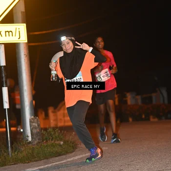 Runner Photo 8418364