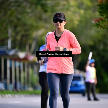 Runner Photo 8418366