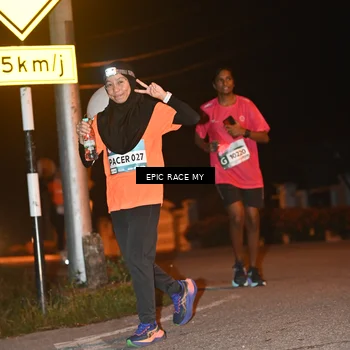 Runner Photo 8418368