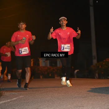 Runner Photo 8418384