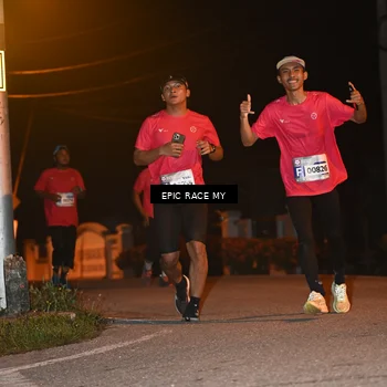 Runner Photo 8418387