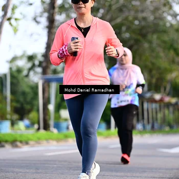 Runner Photo 8418392