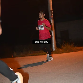 Runner Photo 8418465