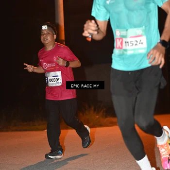 Runner Photo 8418499