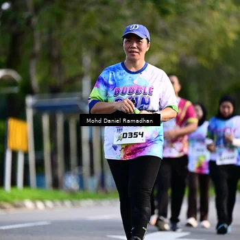 Runner Photo 8418511