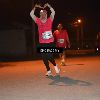 Runner Photo 8418531