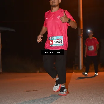 Runner Photo 8418569