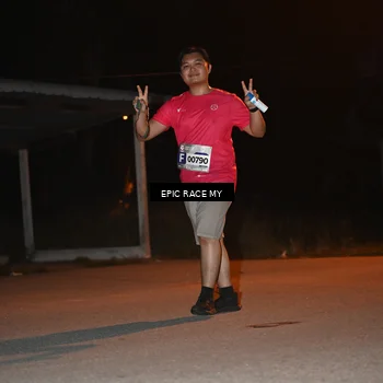 Runner Photo 8418592