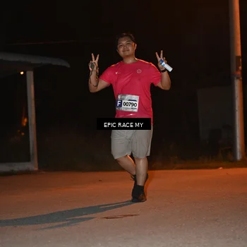 Runner Photo 8418593
