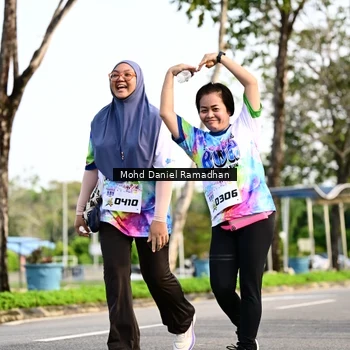 Runner Photo 8418652